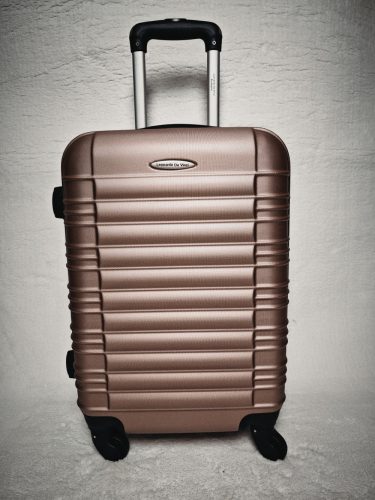 Maxell valizá mijlocie cu carcasá rigidá roz, 65cmx45cmx26cm-