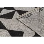 Covor țesut din sisal floorlux 20489 argint / negru Triunghi, 80x150 cm