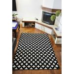 Covor Sketch - F757 crem/negru- Diamant 140x190 cm