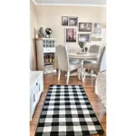 Covor Sketch - F759 crem/negru- 140x190 cm