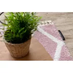 covor BERBER TROIK A0010 roz /alb covor shaggy cu franjuri 120x170 cm