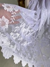 Meduza perdea gata cusută albă cu flori 300x250cm